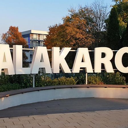 Ta'Karos Apartman Zalakaros Extérieur photo